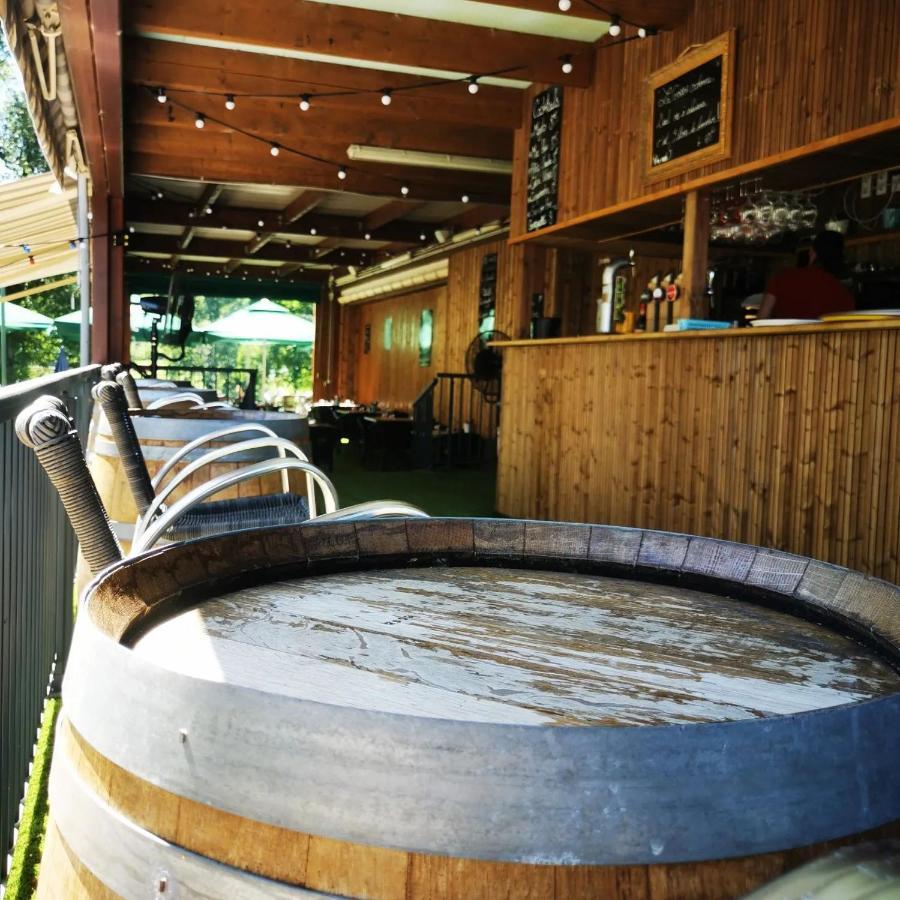 Les Chalets Guinguette Capdenac-Gare Ngoại thất bức ảnh